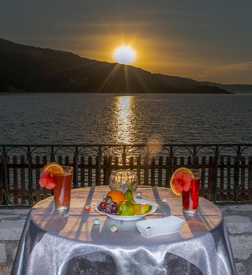 Villa Nelli Kassiopi Dış mekan fotoğraf